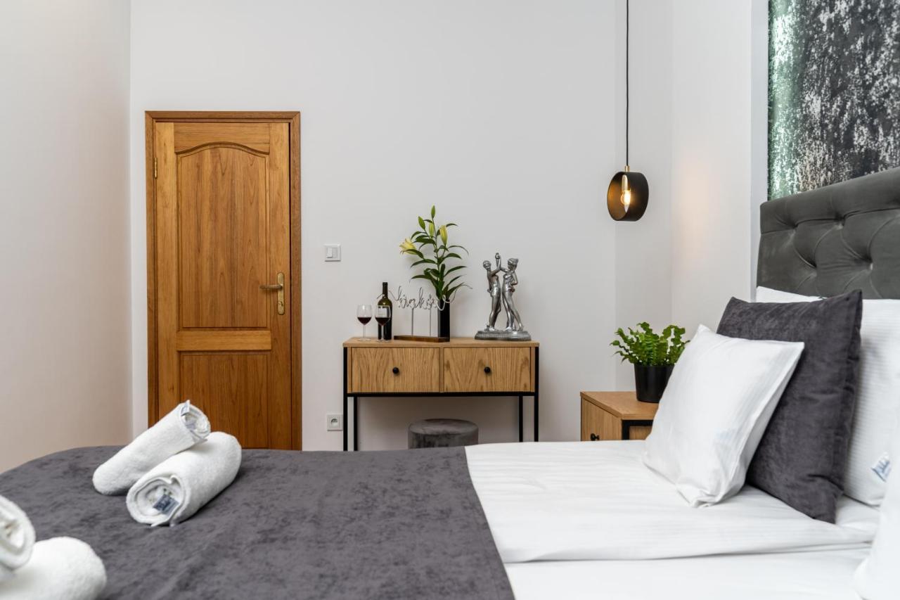 Beautiful Cracow Apartments By Cozyplace Cracovia Exterior foto